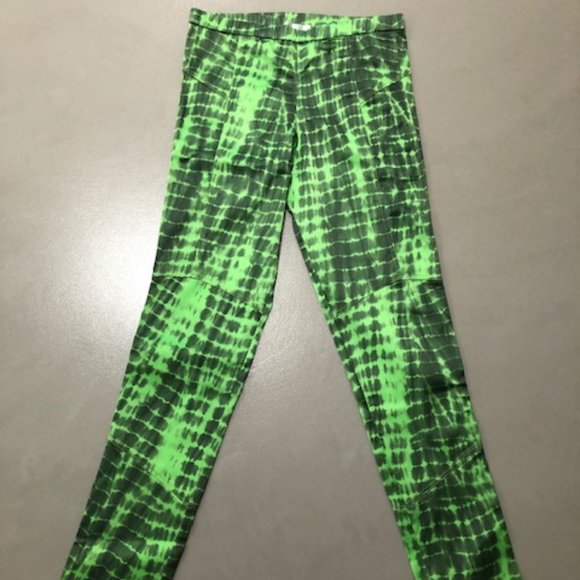ALEXIS Neon Green Animal Print Leggings - Picture 1 of 5